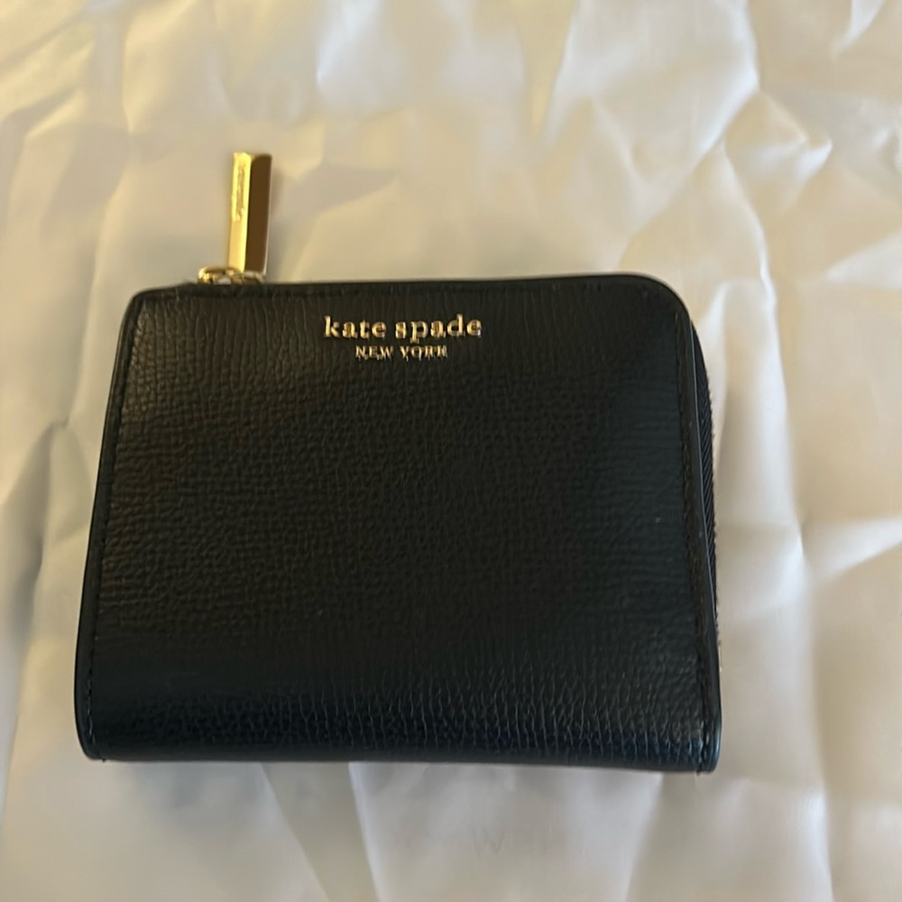 Kate spade small wallet